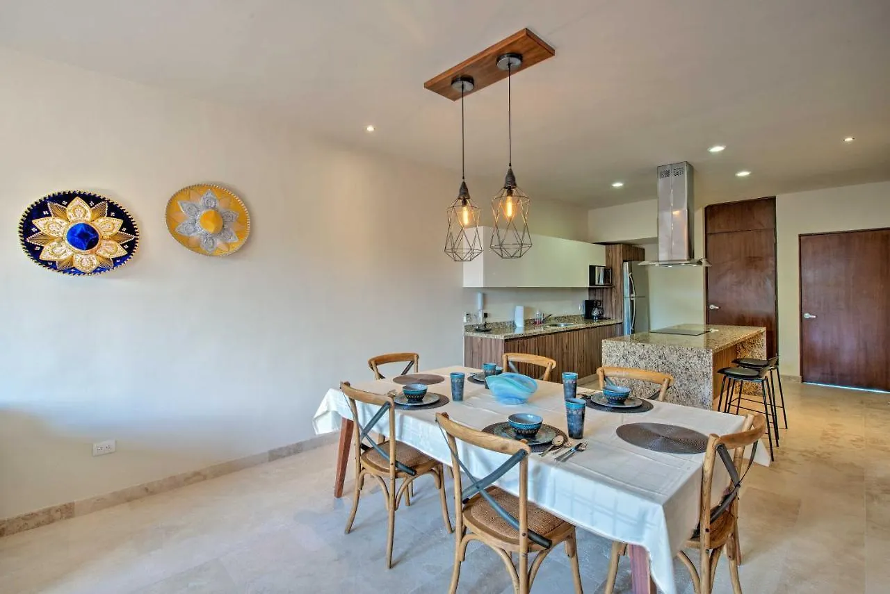 Apartment Resort-Style Condo 3 Miles To Historic Tulum Ruins